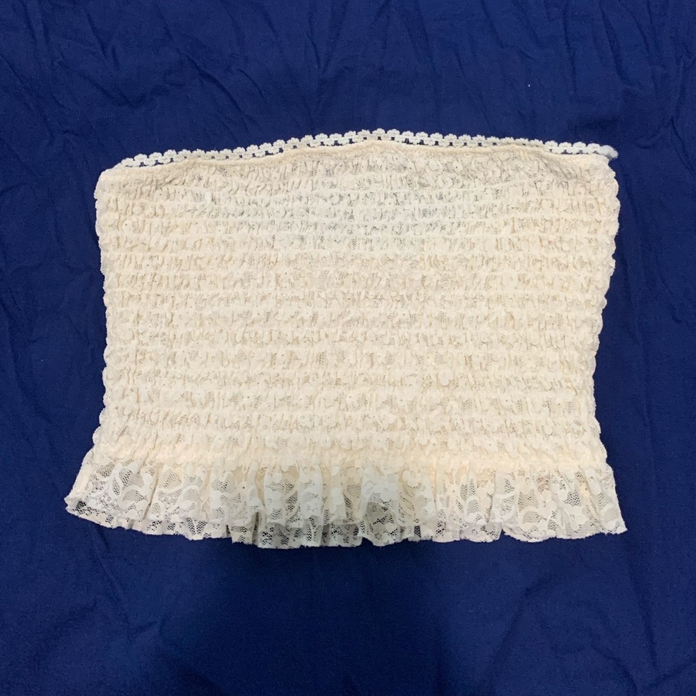 Free People cream-colored lacey tube top